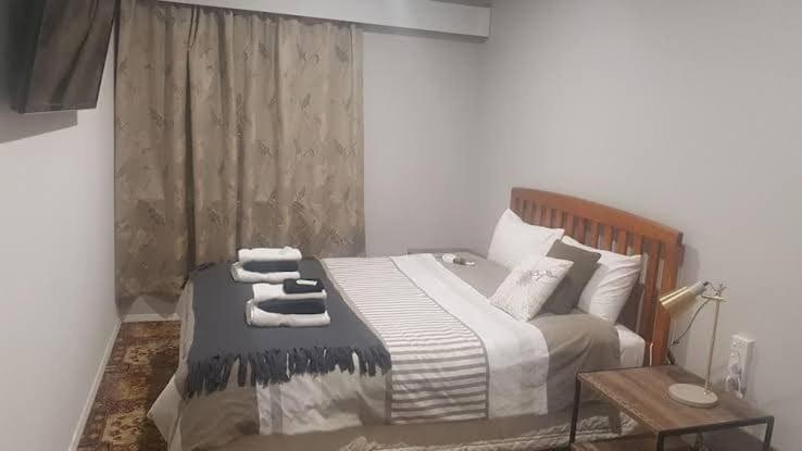 Hotel Motueka Backpackers, Loud Live Music Friday Saturday Nights Екстериор снимка